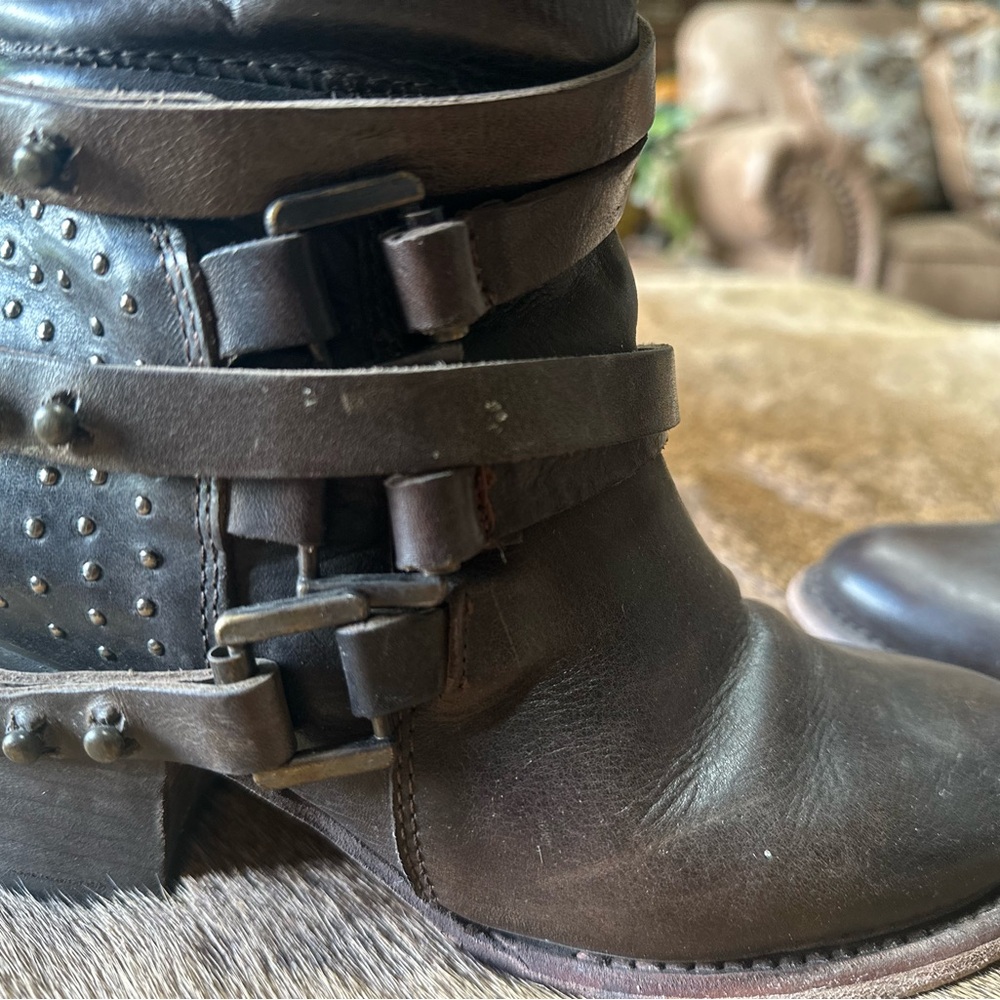 Freebird by Steven Heeled Boots - Picture 6 of 8